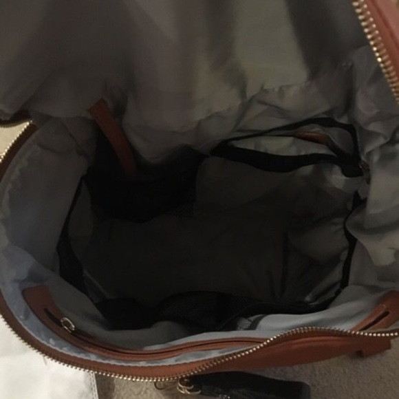 Diaper bag backpack - Picture 4 of 5